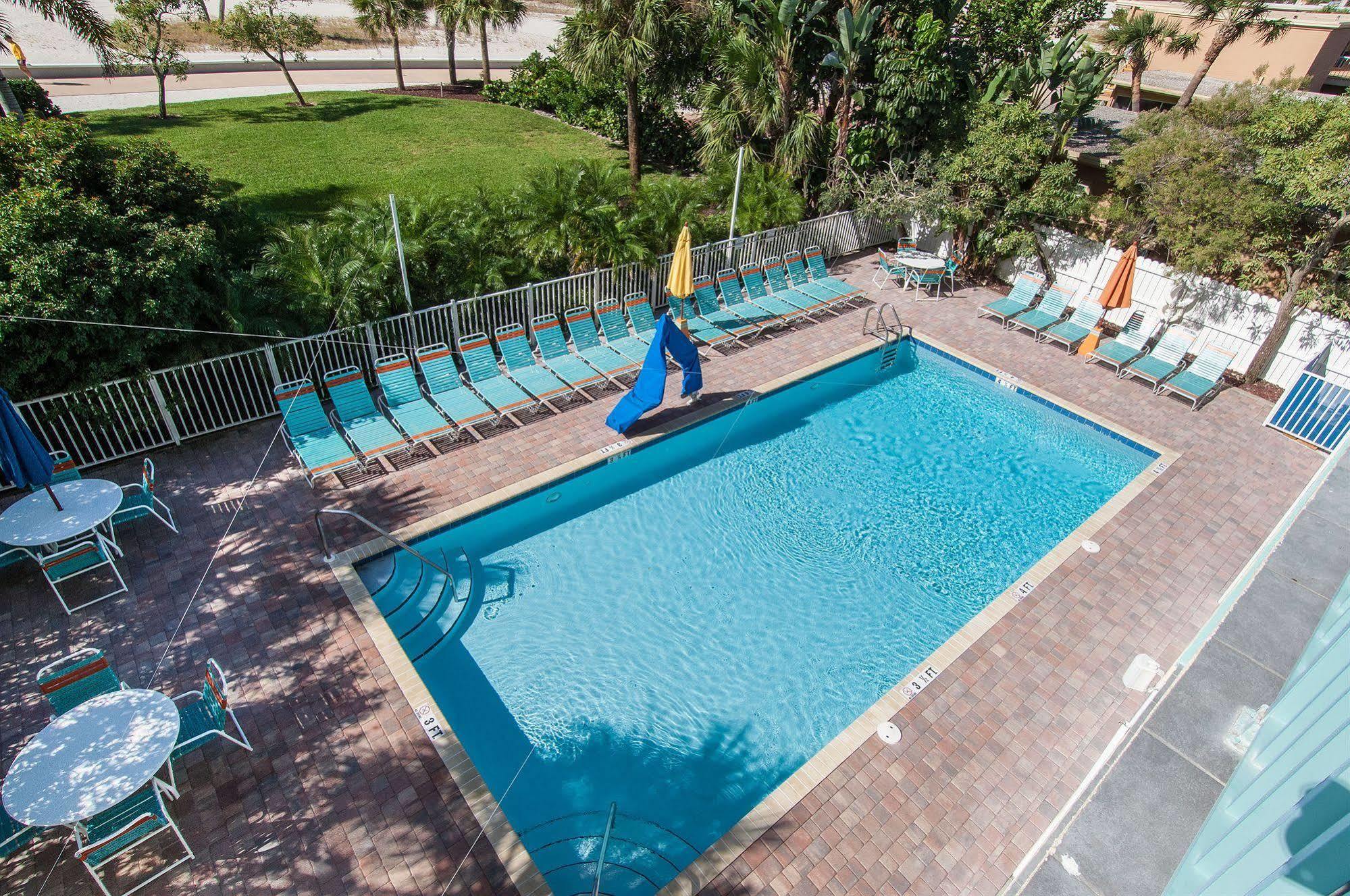 South Beach Oceanfront Resort St. Pete Beach Exterior foto